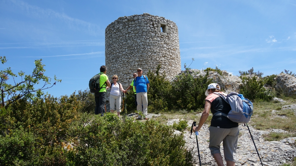 Randonnée groupe de JM et Gérard à Aygalières le jeudi 23 mai  2019 Dsc00313