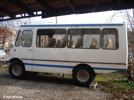 Unimog bus Merced13