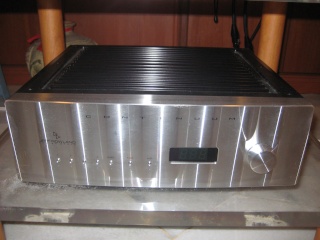 Jeff Rowland Continuum 500 Integrated Amplifier (Used) (SOLD) Family15
