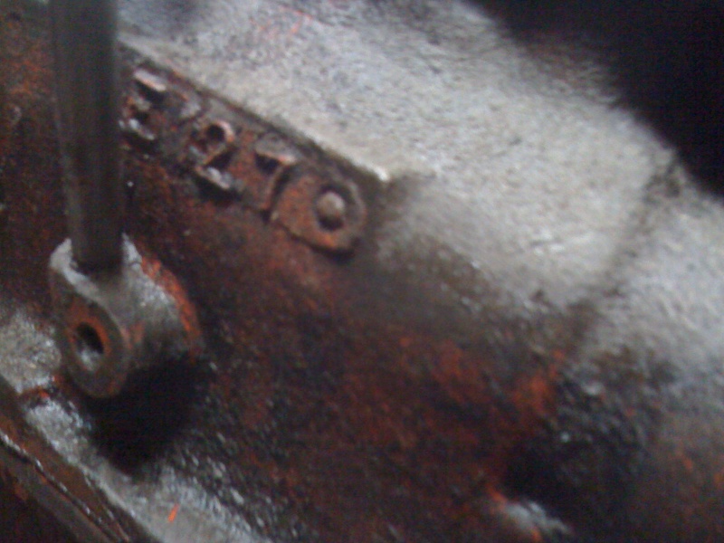 My Engine picture.  What is it? Engine11