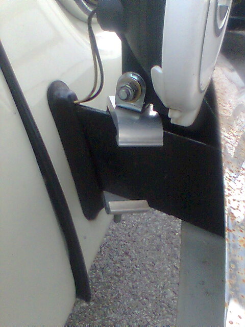Fog light brackets for under $10 and only 30 minutes of your time Image028