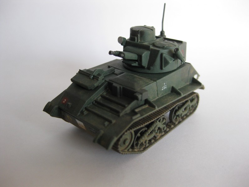 Vickers Light Tank Mk. VI a/b/c  [Airfix , 1/76 ] Photo117