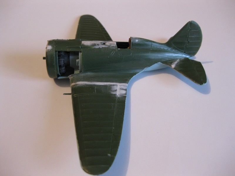 Polikarpov I-16 mosca/rata  [Revell] 1/72  (VINTAGE) Photo211