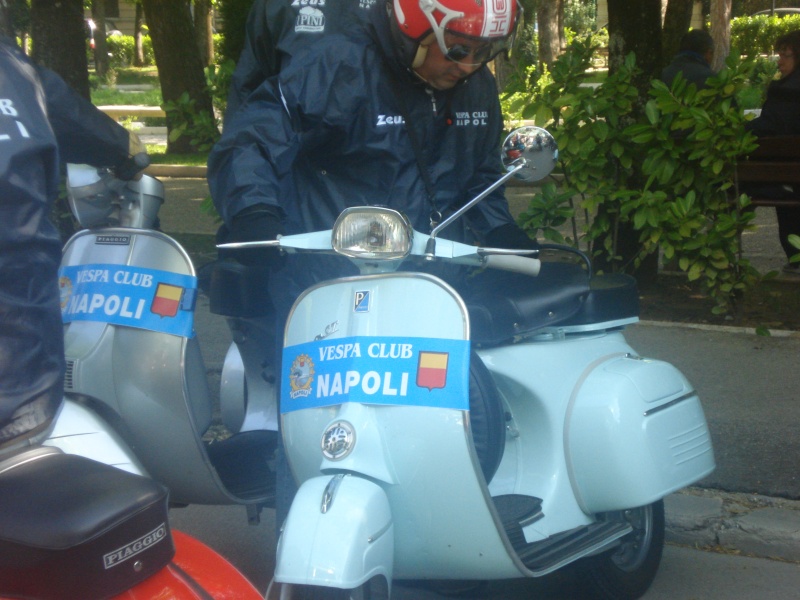 Raduno Sulmona 01/05/2010 Vespa_11