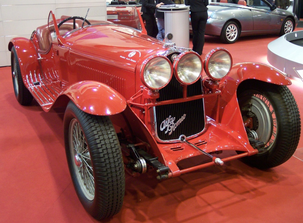 * 1/12 Alfa Romeo 8 C 2300 Monza 1931 Italeri N°4706 Alfa_r10