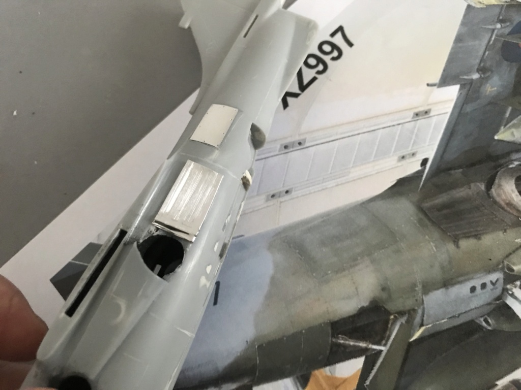*1/48 H.S. HARRIER GR 3 Airfix - Page 2 Img_0019