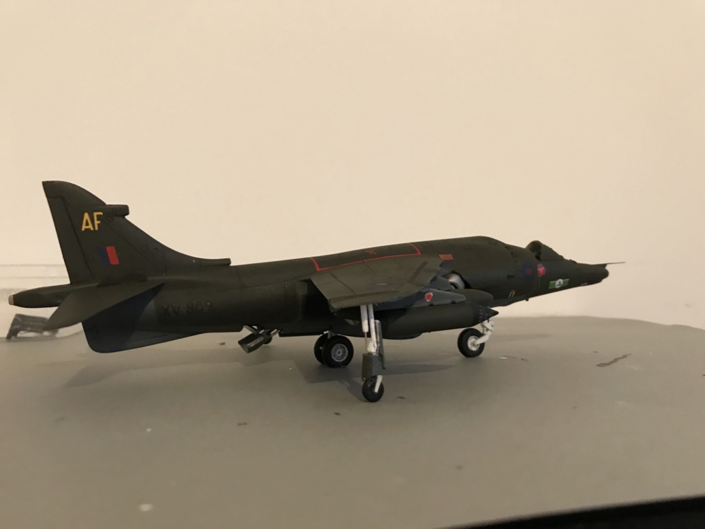 *1/48 H.S. HARRIER GR 3 Airfix - Page 3 Img_0140