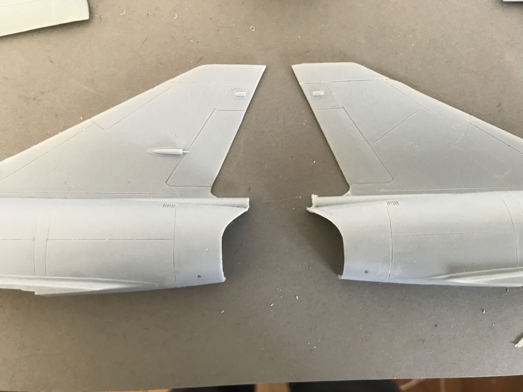 *1/48 MIRAGE 5 G2 Heller Img_0511