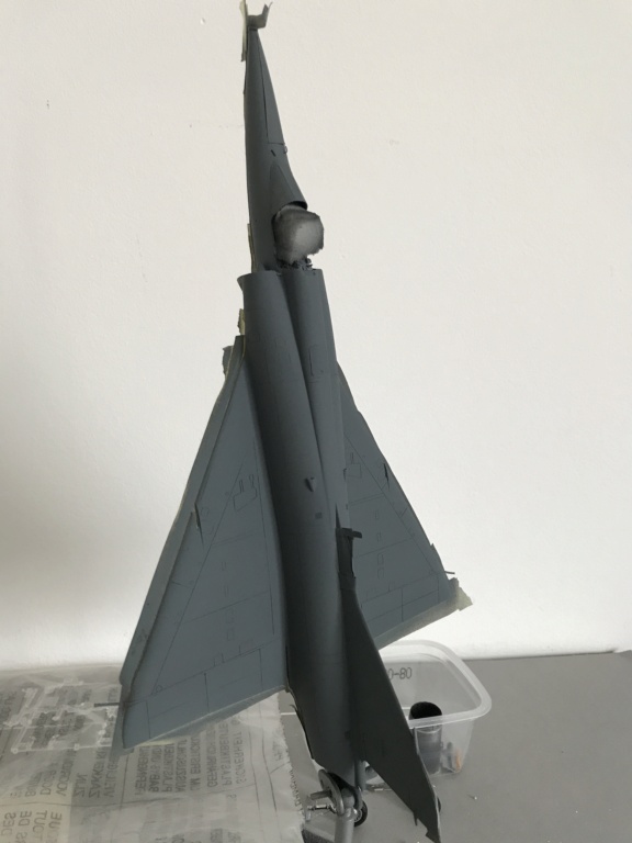 *1/48   MIRAGE 5 G2   Heller   - Page 2 Img_0613