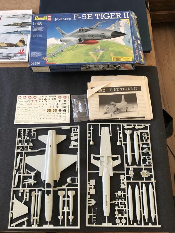 *1/48  Northrop F 5 E   Monogram / Revell     Img_1017