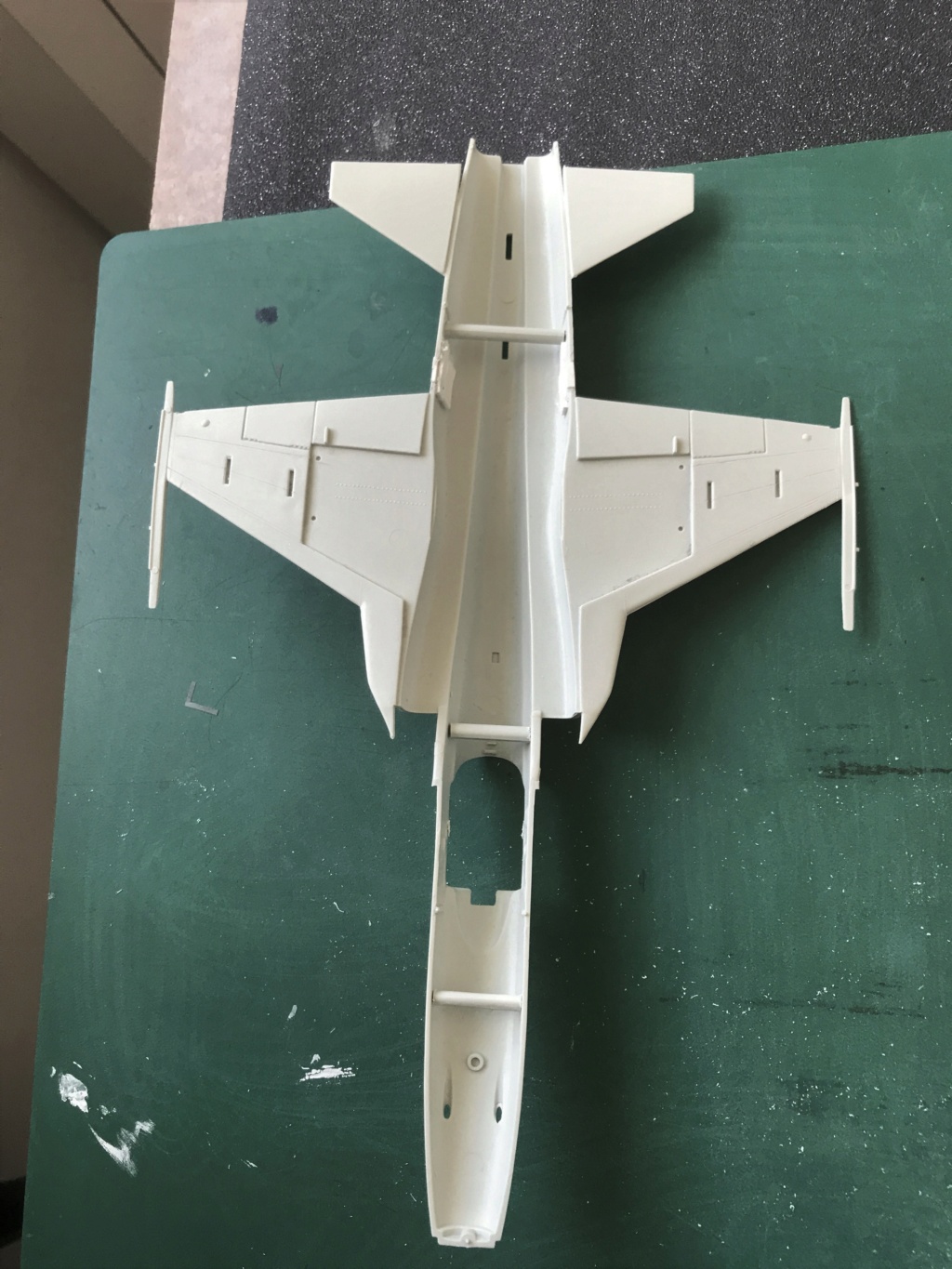 *1/48  Northrop F 5 E   Monogram / Revell     Img_2121