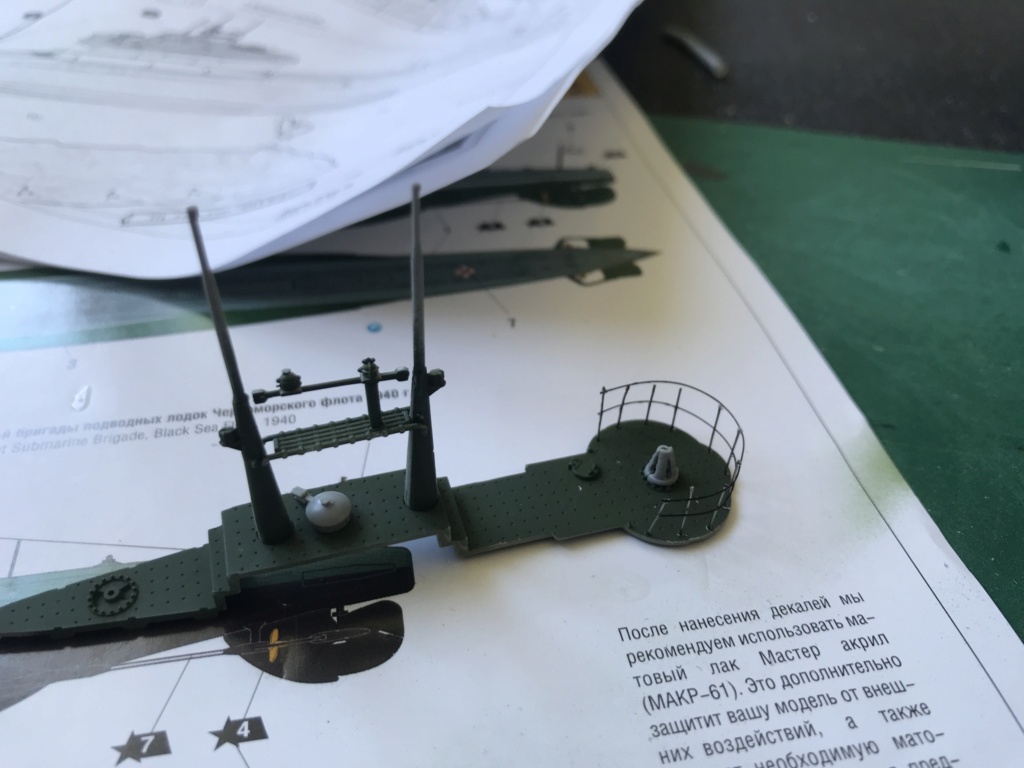 *1/144 Sous marin Soviétique SHCHUKA classe X ZVEZDA Img_2612