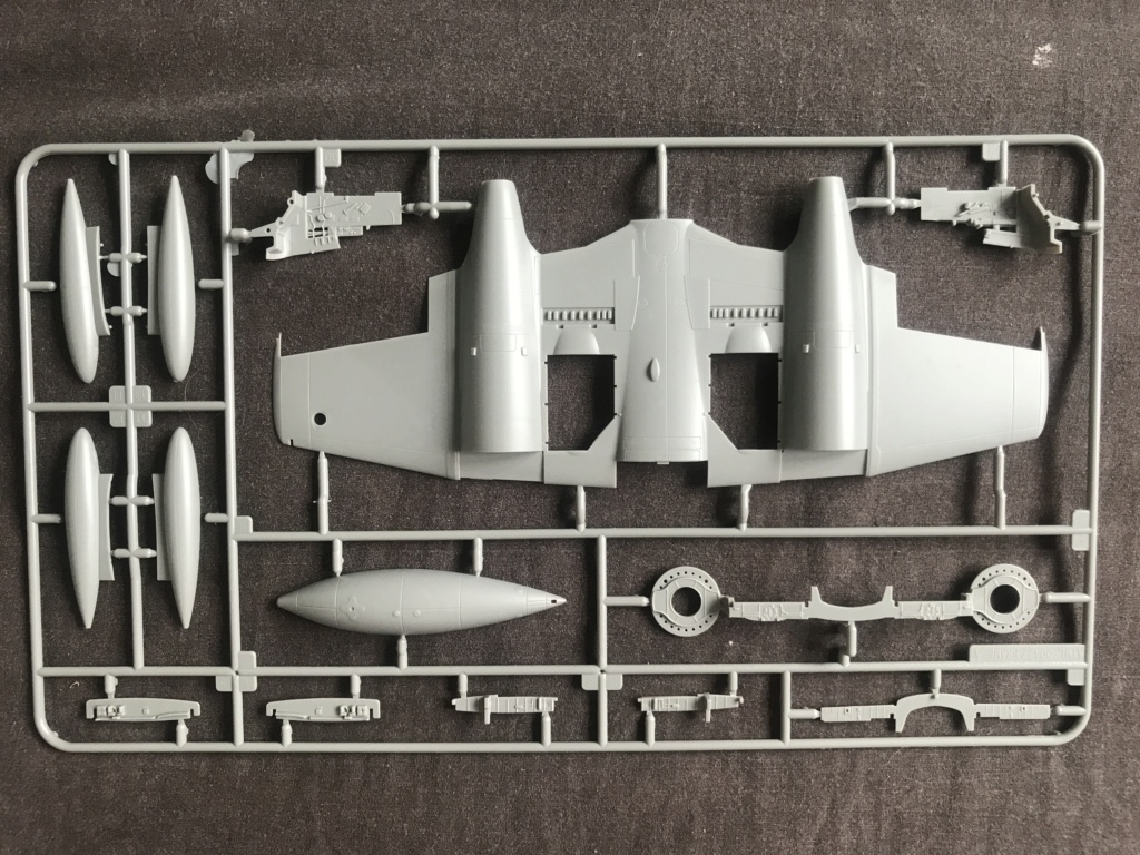 *1/48 GLOSTER METEOR F8 Airfix Img_2711