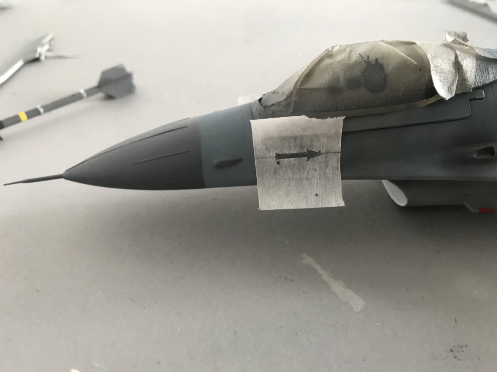 *1/48  F 16 C   Italeri    - Page 4 Img_3627