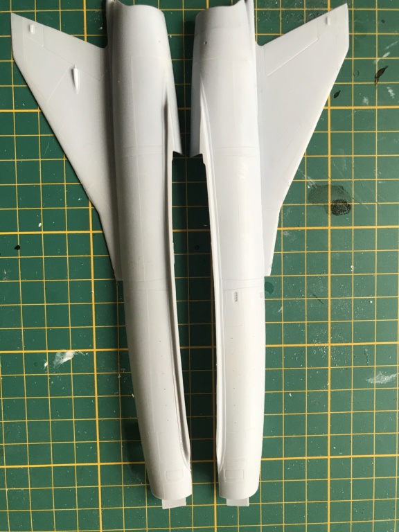 *1/48  Mirage III B   Heller    Img_4760