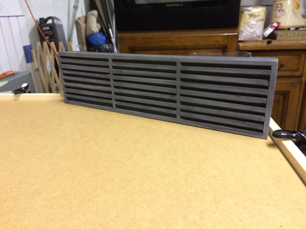 1/48 F 105 Thunderchief Monogram FINI - Page 2 Img_5013