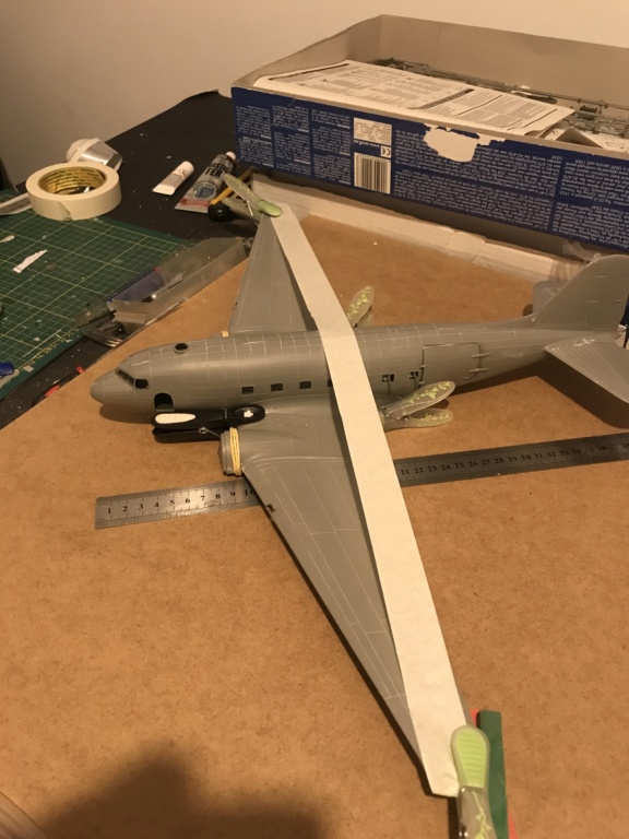 AC  47 Spooky   (Revell    1/48)   FINI - Page 3 Img_5464
