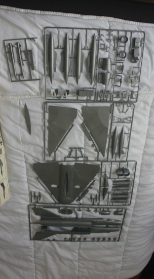 *1/48 MIRAGE IV Heller Img_5635