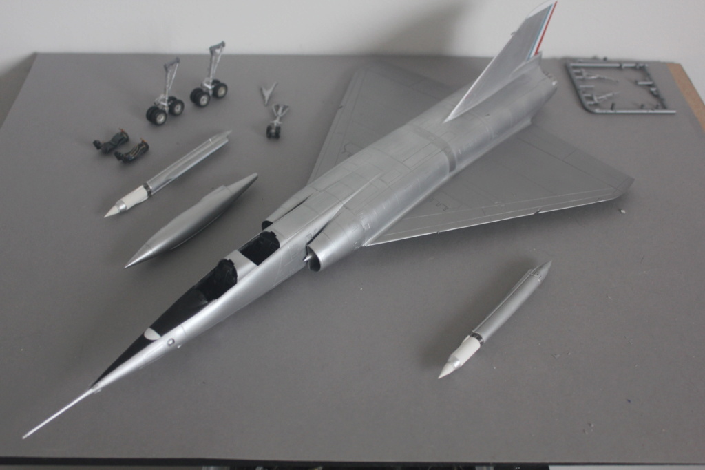 *1/48    MIRAGE IV      Heller    - Page 4 Img_5743