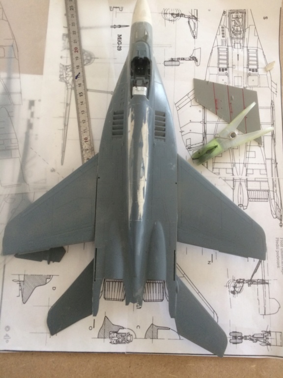 *1/48 MiG 29 Monogram - Page 3 Img_6325