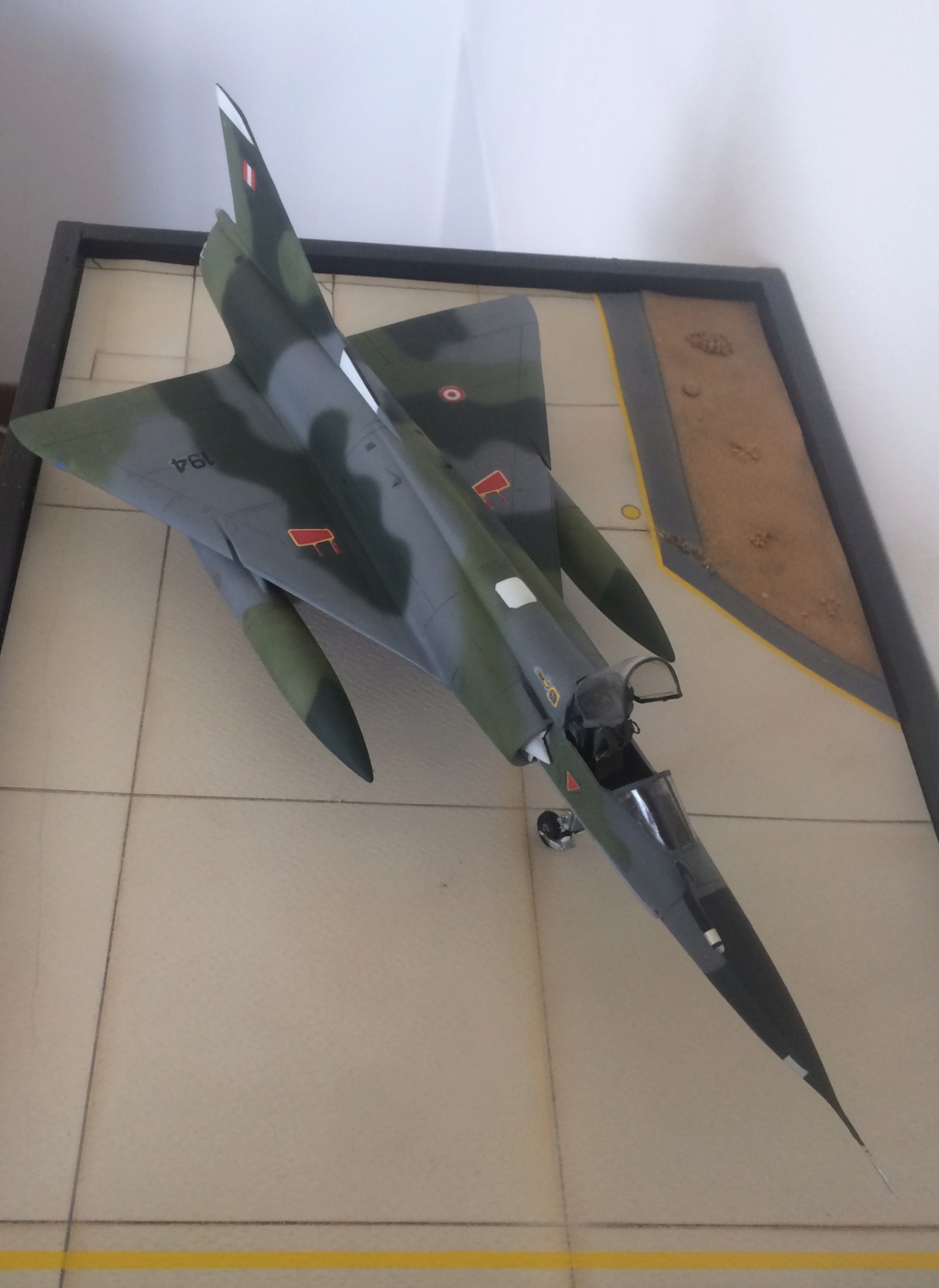 1/48 Mirage 5 p4 Peru Heller FINI - Page 2 Img_6815