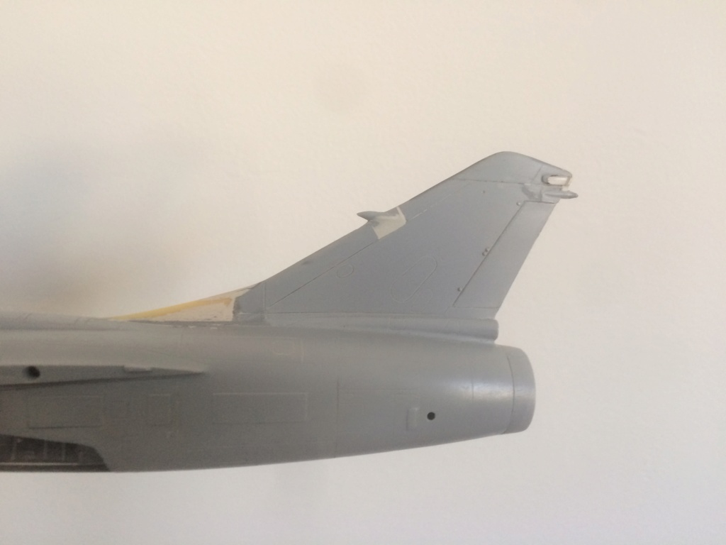 1/48   Mirage F1 B   F.M.   FINI Img_7110