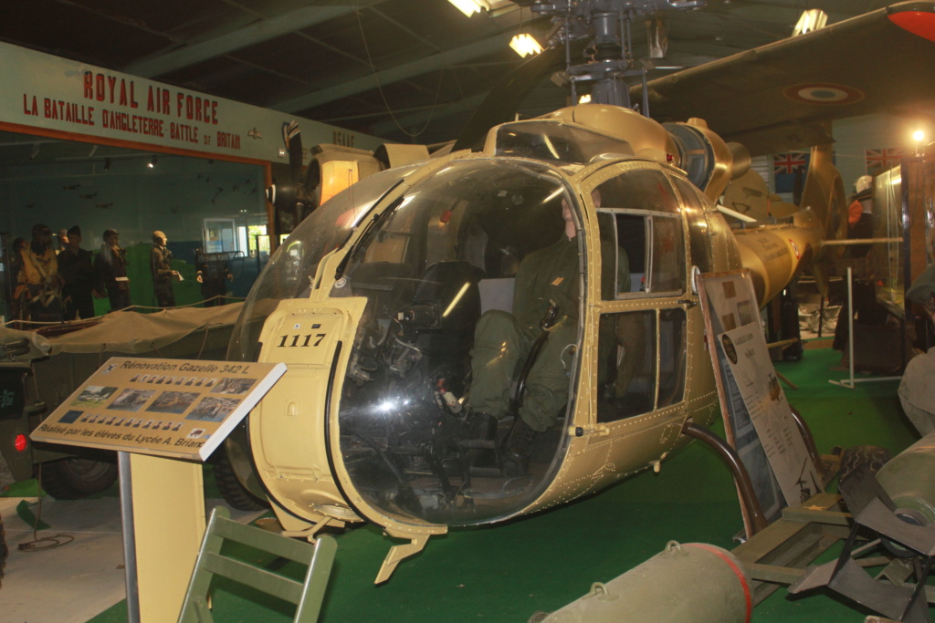 Musée Aviation de WARLUIS (60) Img_7159