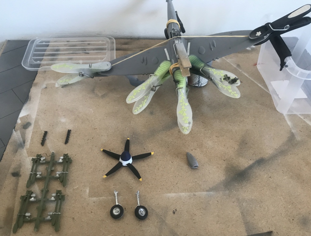 *1/48 Supermarine Spitfire MK 24 Airfix Img_7237