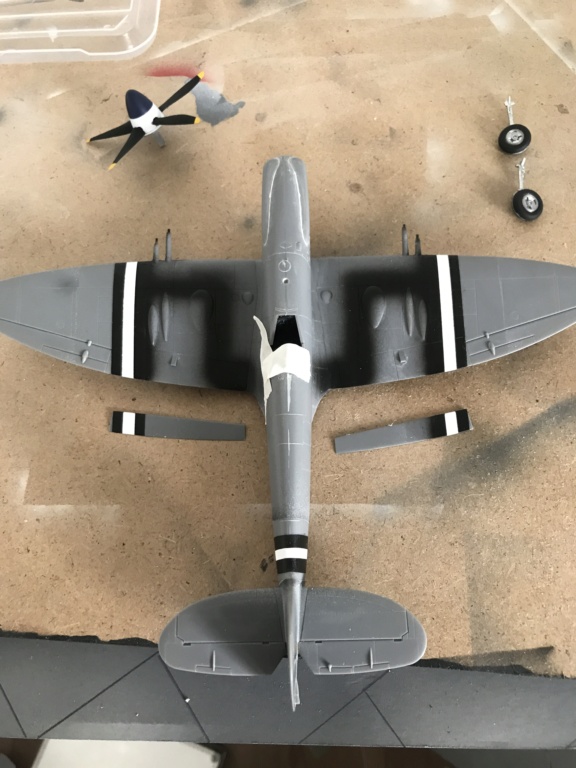 *1/48   Supermarine Spitfire MK 24   Airfix    - Page 2 Img_7250