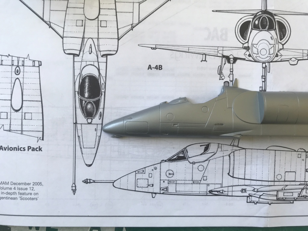 *1/48   A 4 SU  Skyhawk    Esci Polistil    FINI Img_7346