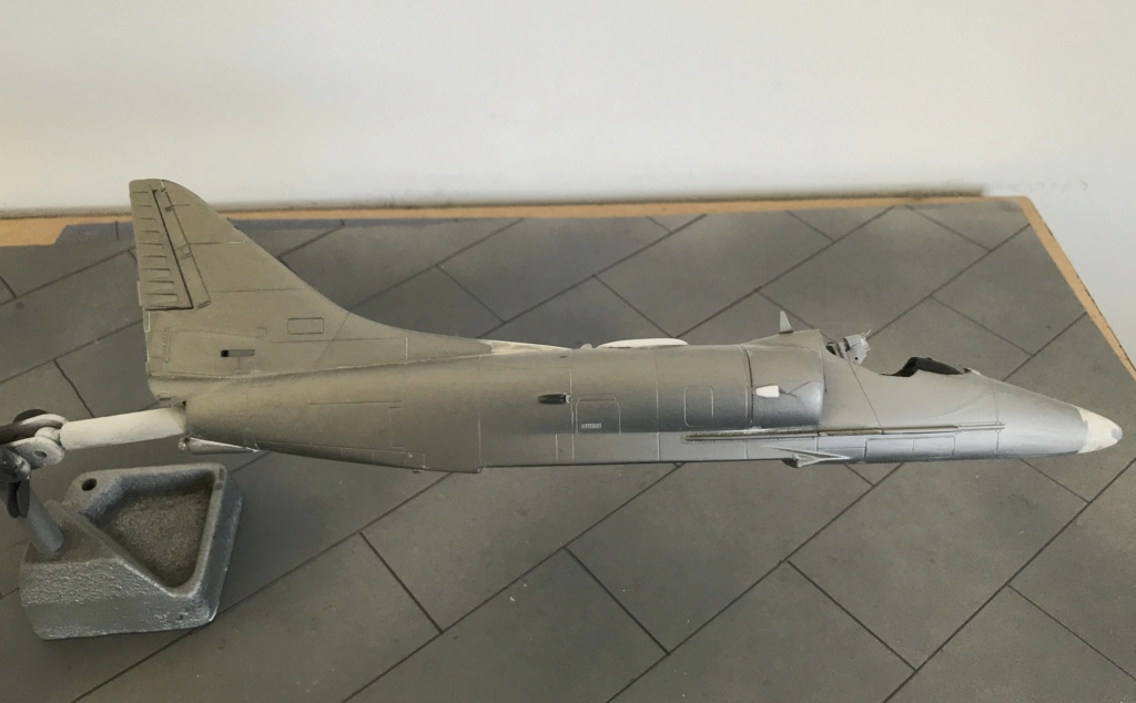 A 4 SU  Skyhawk (Esci Polistil  1/48)   FINI Img_7360