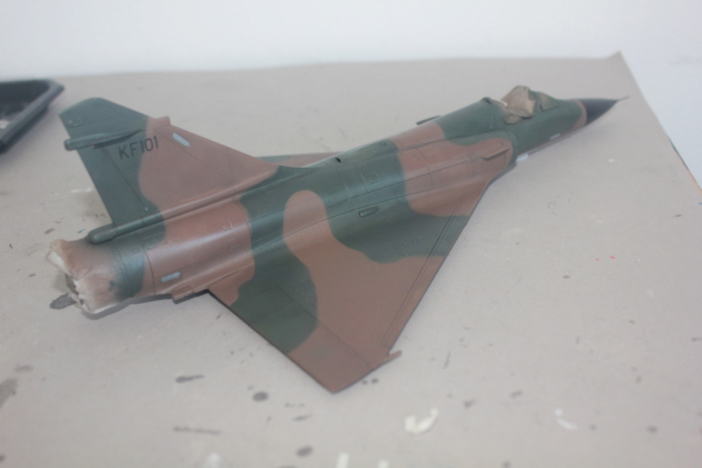 * 1/48 Mirage 2000 H Heller - Page 6 Img_7446