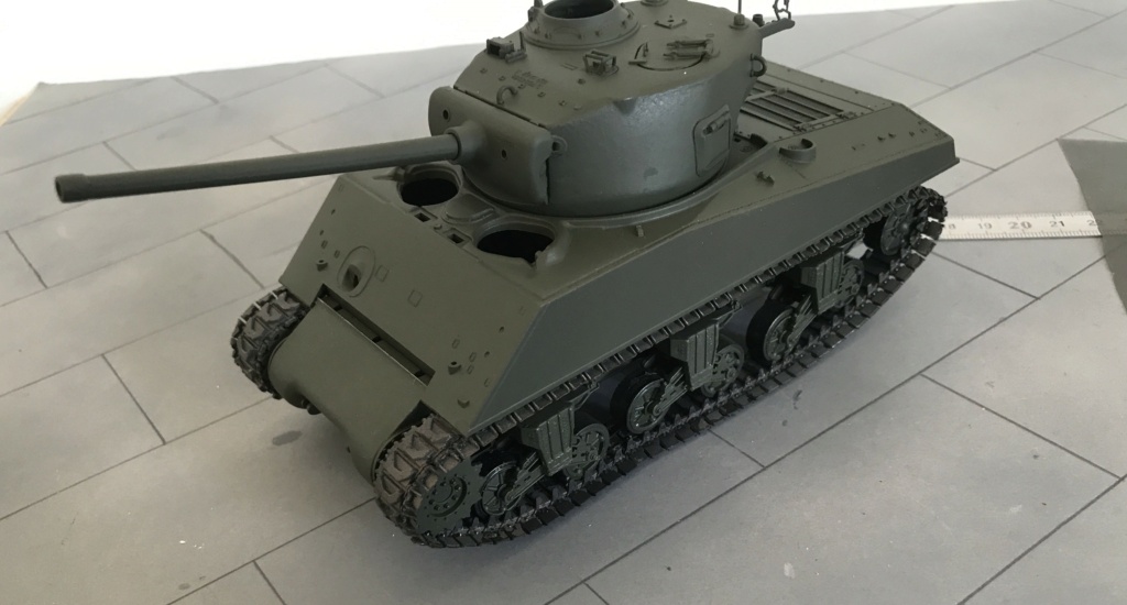 1/35 SHERMAN M4 A3 ACADEMY Img_7614