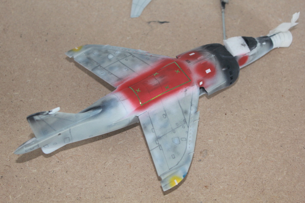 * 1/48  H.S.   HARRIER  FRS 1      Hobbycraft   - Page 3 Img_7749
