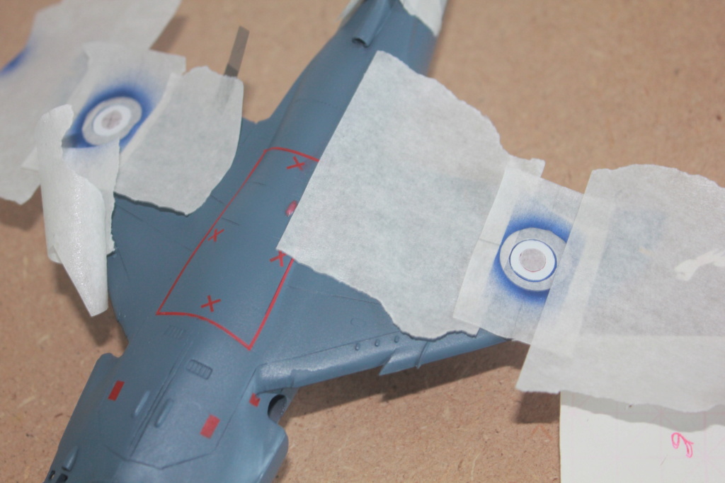* 1/48  H.S.   HARRIER  FRS 1      Hobbycraft   - Page 3 Img_7762