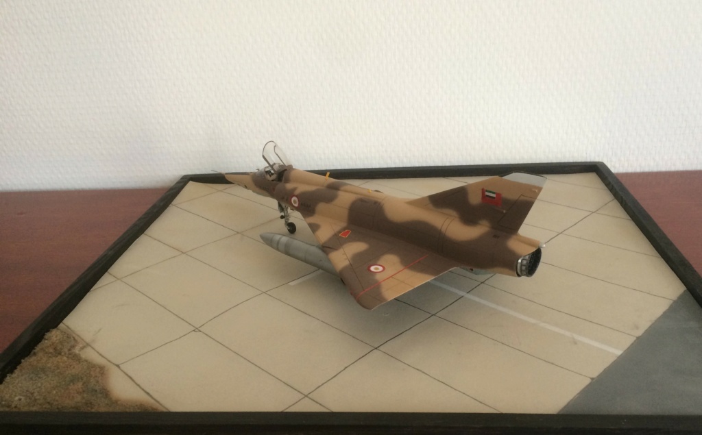 1/48 MIRAGE 5 RAD Heller + "Ouragan 25" FINI - Page 2 Img_7913