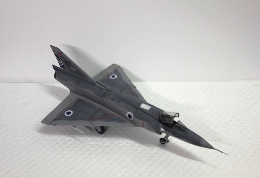 * 1/48   Mirage III CJ       Hobbyboss      - Page 3 Img_8156