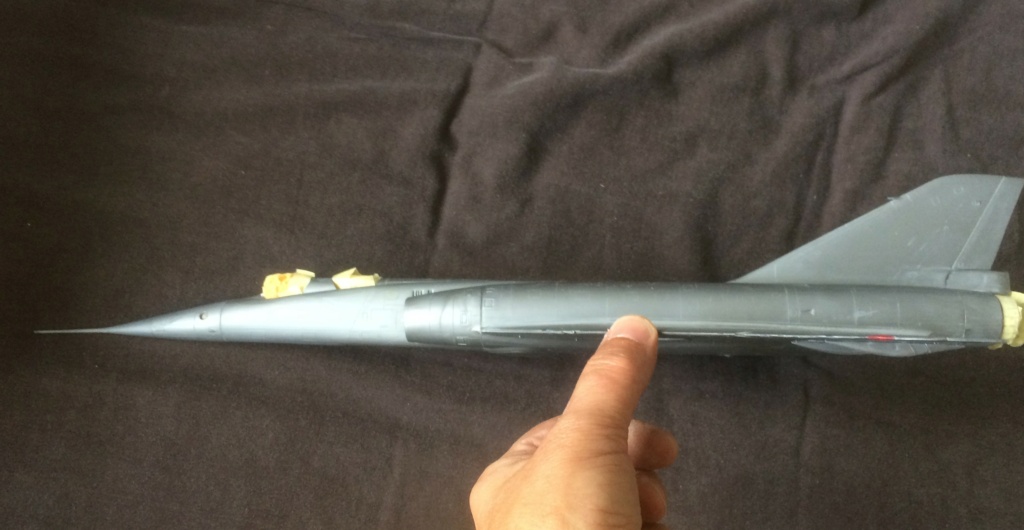 *1/48    MIRAGE IV      Heller    - Page 3 Img_8331