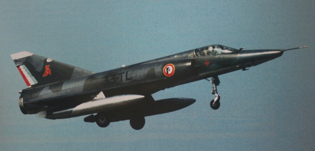 *1/48 Mirage III R Academy minicraft - Page 3 Img_8354