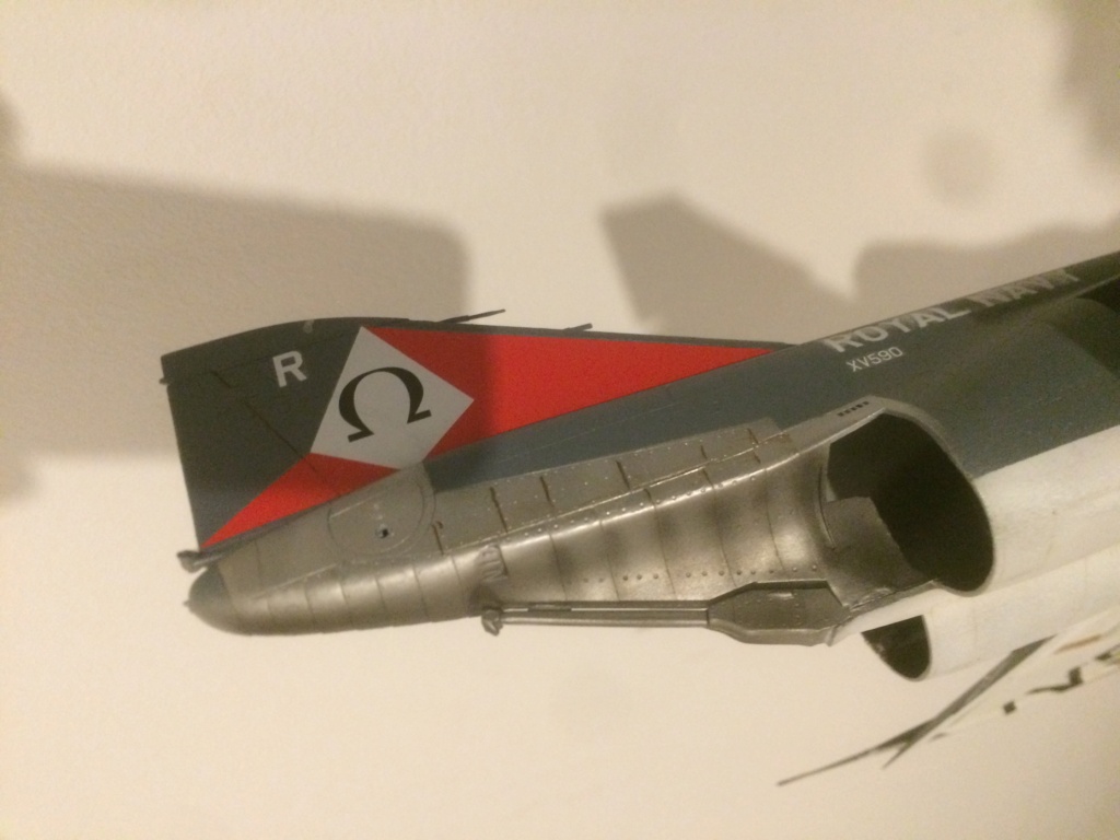 1/48 F4 K BRITISH PHANTOM Revell FINI - Page 4 Img_9233