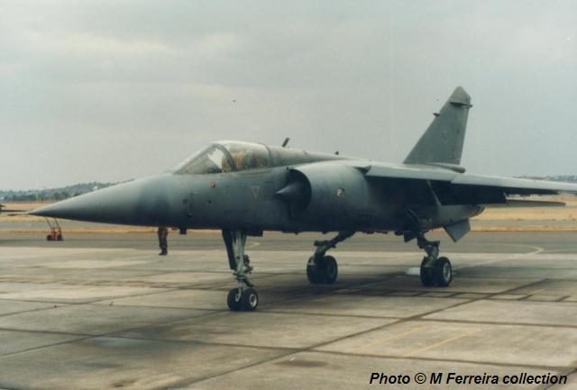 Mirage F1  (Esci 1/48)  FINI Spectr10