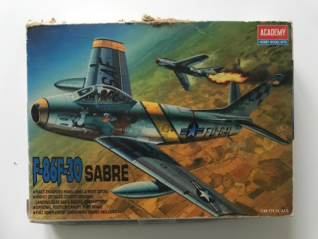 * 1/48 Canadair Sabre F4 Academy Thumbn15