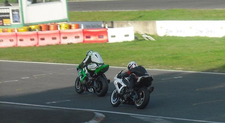  Compte rendu: 5ème manche - course des ROOKIE circuit Carole 710