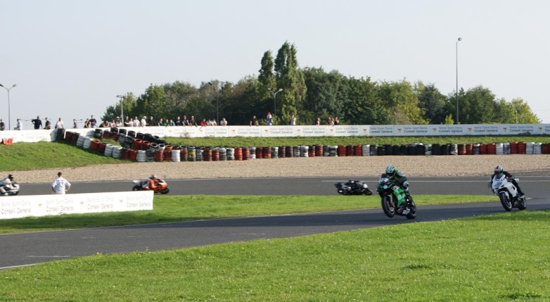  Compte rendu: 5ème manche - course des ROOKIE circuit Carole 810