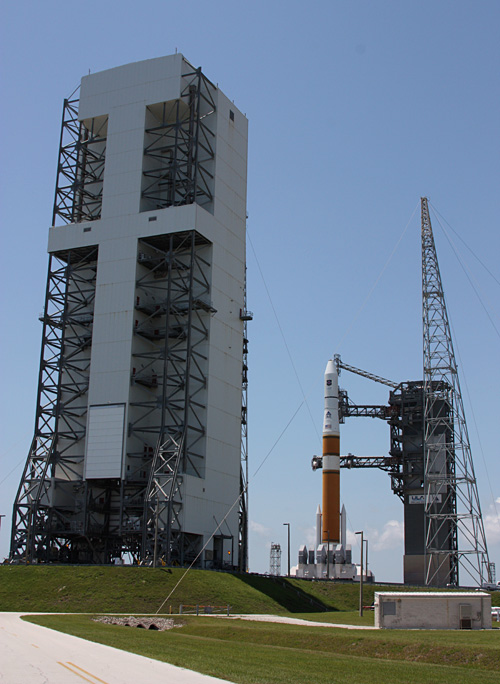 Lancement Delta IV / GPS 2F-1 (27/05/2010) 0312