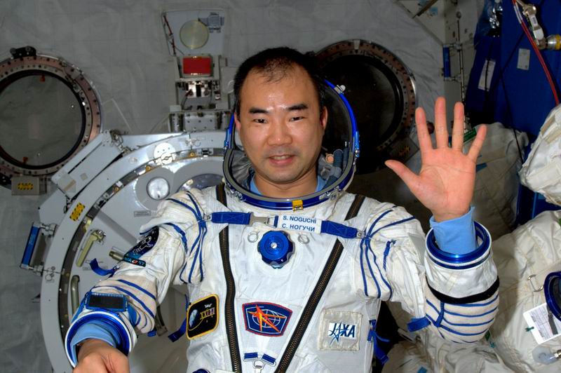Japon : annonce d'un mission longue durée pour Soichi Noguchi en 2009 - Page 2 Redim153