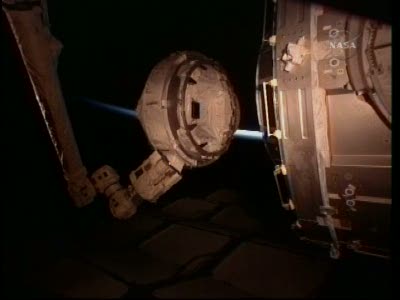 [STS-130] Endeavour : fil dédié au suivi de la mission. - Page 9 Vlcsn161