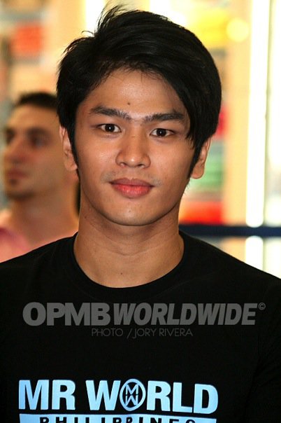 ¨¨¨¨ MR WORLD 2010- Incheon, South Korea - Sports Track Winner-Czech Republic!!!¨¨¨¨ - Page 3 Alvin_10