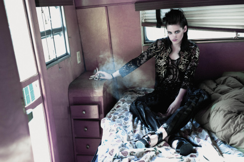 Kristen Stewart Smoking Hot In Flaunt Magazine (PHOTOS) Flaunt10