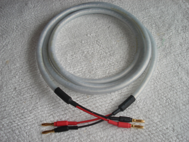 Centre Speaker Cables: Signal Cable, Chord Carnival Silverscreen, Kimber Kabel 8VS, Transparent Audio Carniv12